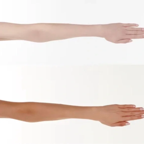 👙Tan-Luxe The Body Illuminating Self-Tan Drops MSRP (60$)50 ml . NWT - Picture 2 of 7